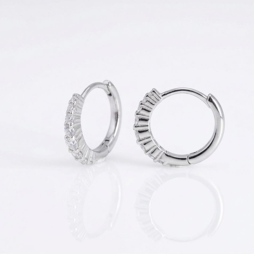 925 Sterling Silver Classic Small Pavé Zirconia Huggie Hoop Earrings